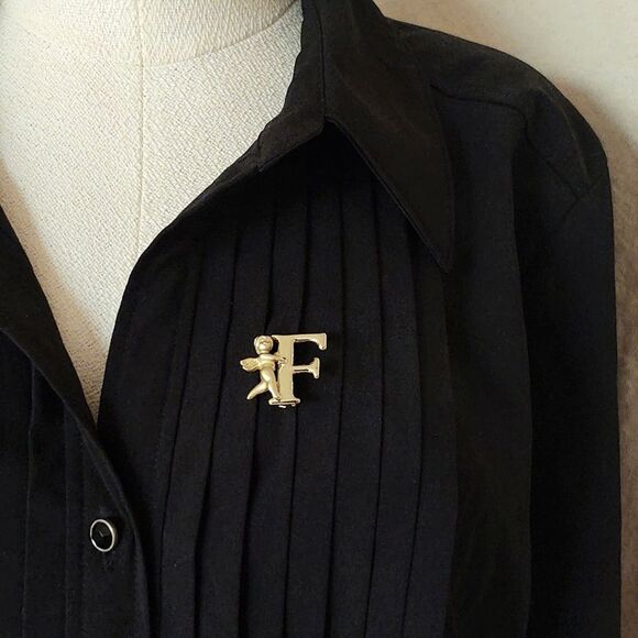 Vintage Angel Monogram Initial "F" Goldtone Pin Brooch - Picture 1 of 8